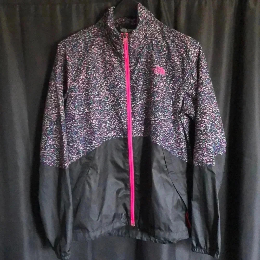 Black North Face Wind Breaker M